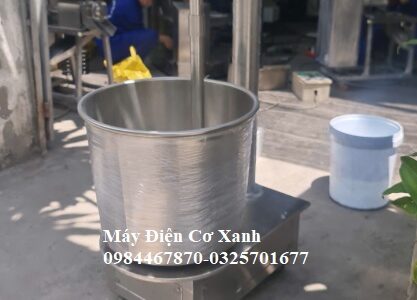 MÁY ĐÁNH BỘT LÀM BÁNH BÔNG LAN