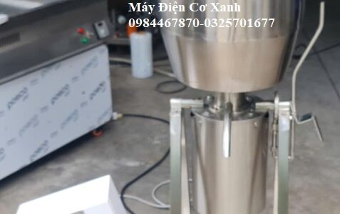MÁY XAY NHIỄN LÁ DỨA, RAU MÁ, RAU CẦN TÂY