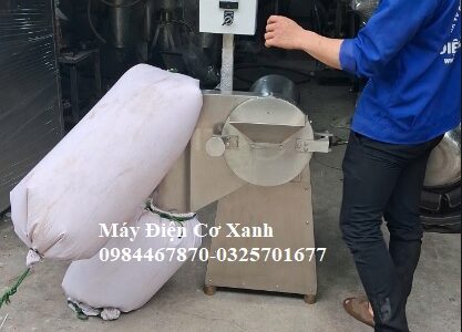 MÁY NGHIỀN BỘT GIA VỊ, BỘT LÁ CHÚC, BỘT LÁ CHANH, BỘT QUẾ, BỘT TIÊU, BỘT HỒI, BỘT THẢO QUẢ